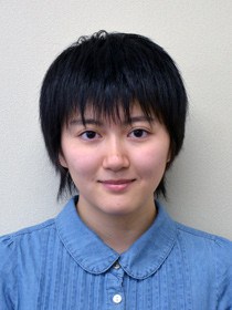 女流棋士香川愛生のスカートまくり上げ戦法とは?昔の写真が衝撃的だった!?