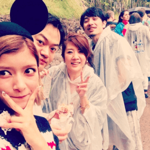 ローラが事務所社長の羽布津康史と険悪な関係で移籍するのか?