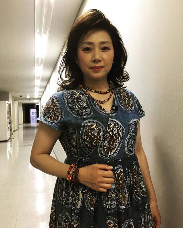 藤吉久美子のムチムチ画像はじめました。