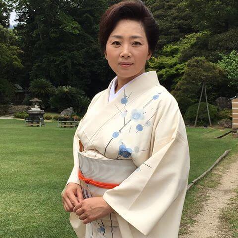 藤吉久美子のムチムチ画像はじめました。