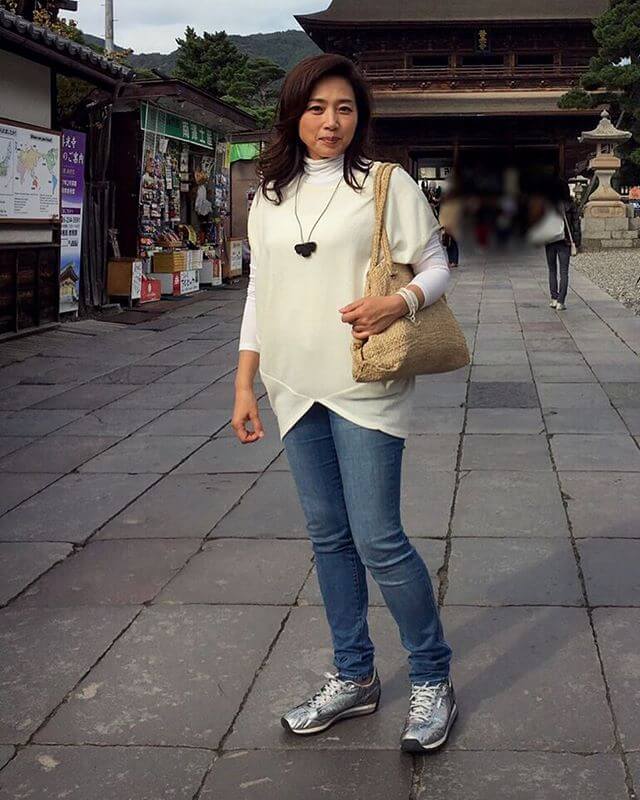 藤吉久美子のムチムチ画像はじめました。