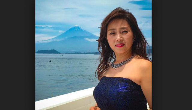 藤吉久美子のムチムチ画像はじめました。