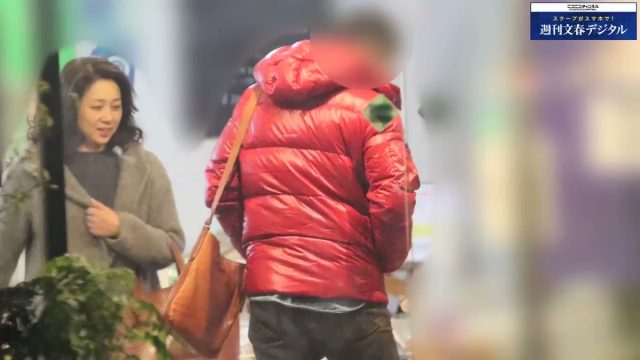 藤吉久美子の不倫相手は深沢義啓で確定する動画が・・