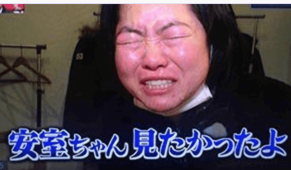 安室奈美恵の紅白動画！！「Hero」を熱唱！！