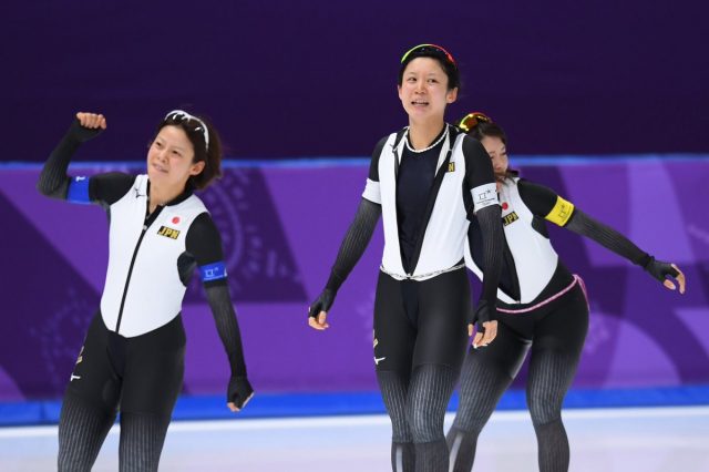 女子パシュートが金メダルを獲得！動画とネットの声