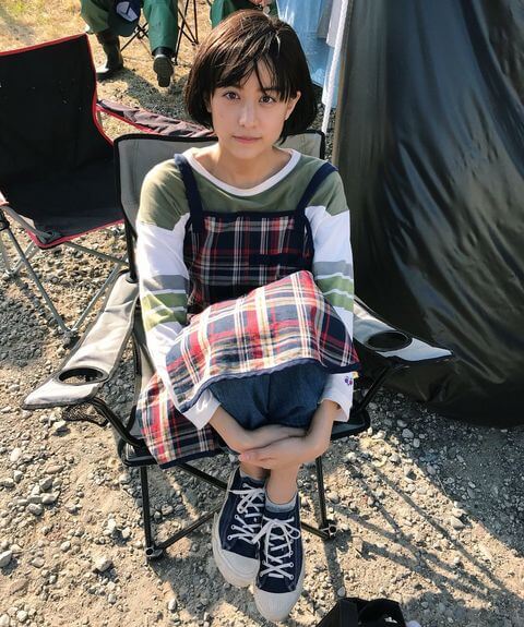 山本美月がインスタでショートカットヘアーが公開したって・・