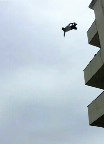 野辺大地が死亡!仮面ライダービルド出演のアクション俳優