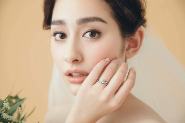 早見あかり 婚約発表！婚約会見動画では分からない一問一答