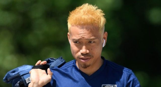 長友佑都がヒデ超え！中田英寿との比較