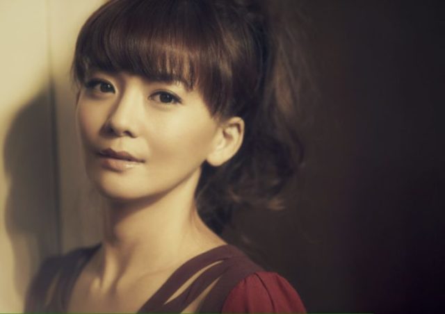 華原朋美インスタ削除前に意味深ツイートが。。ネットの声は?