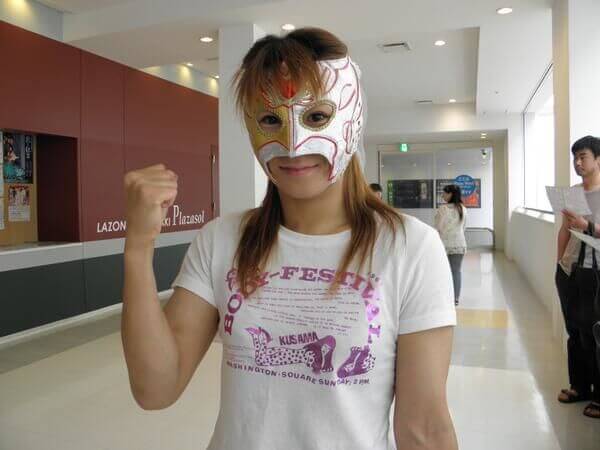 女子レスラーRay 死去!別名リン・バイロンが天国へ【素顔画像あり】