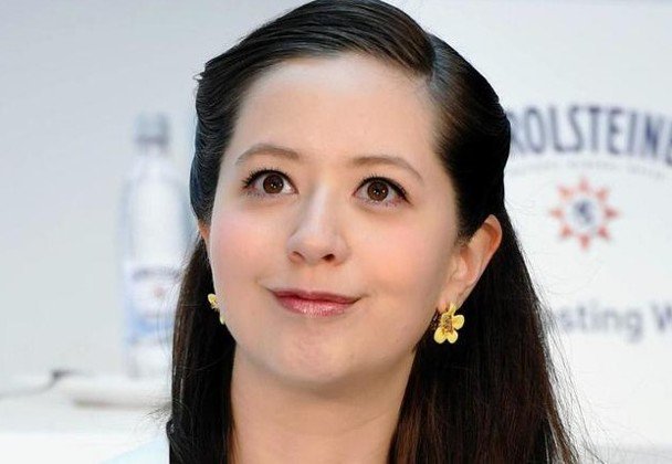 春香クリスティーン 結婚報道！お相手は噂の彼だった！！【ネットの反応】