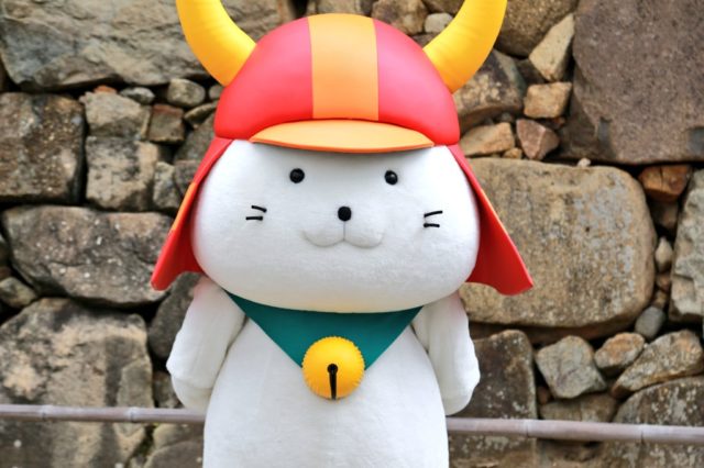 ひこにゃん 活動休止危機!!一体どうしたん。。