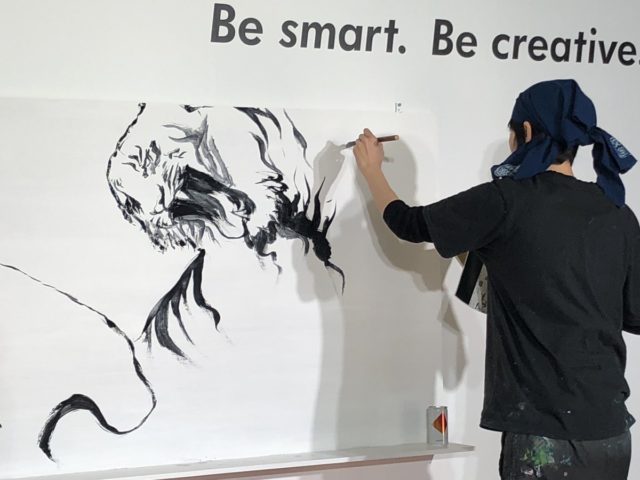 勝海麻衣が猫将軍の作品を盗作！？謝罪するも大炎上！！！