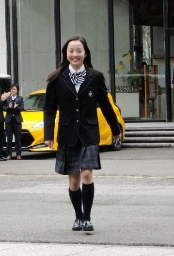 本田真凜が制服姿（青森山田高）インスタ初公開