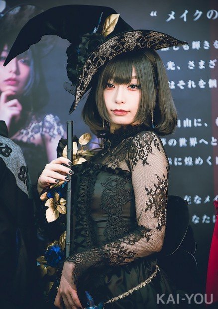 宇垣アナ 魔女のコスプレ画像・動画あり!!!!