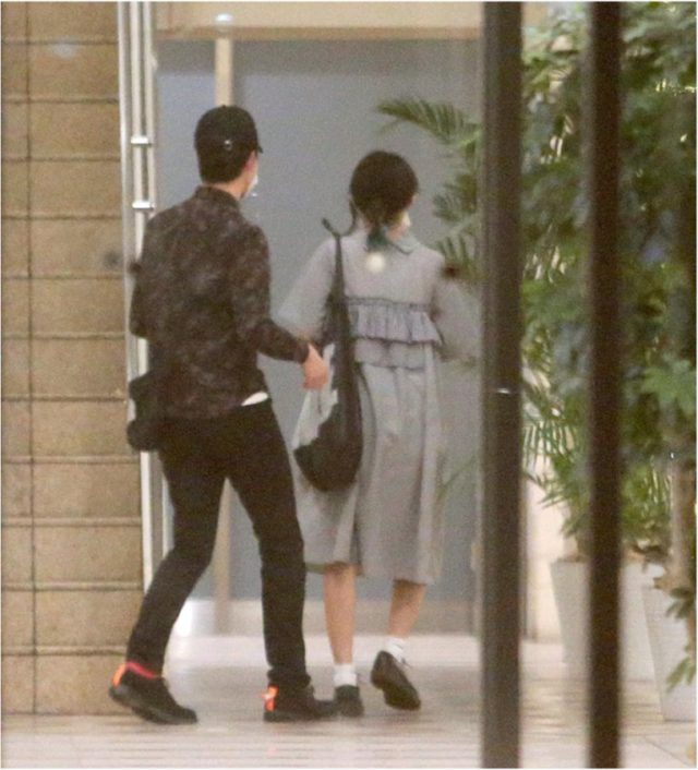 秋山衣梨佳のフライデー画像(霜降り粗品)が怖い!!高校が判明!!