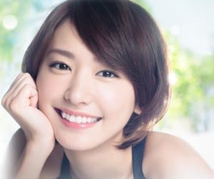新垣結衣は整形しているの?歯や鼻や目を昔と比較してみた