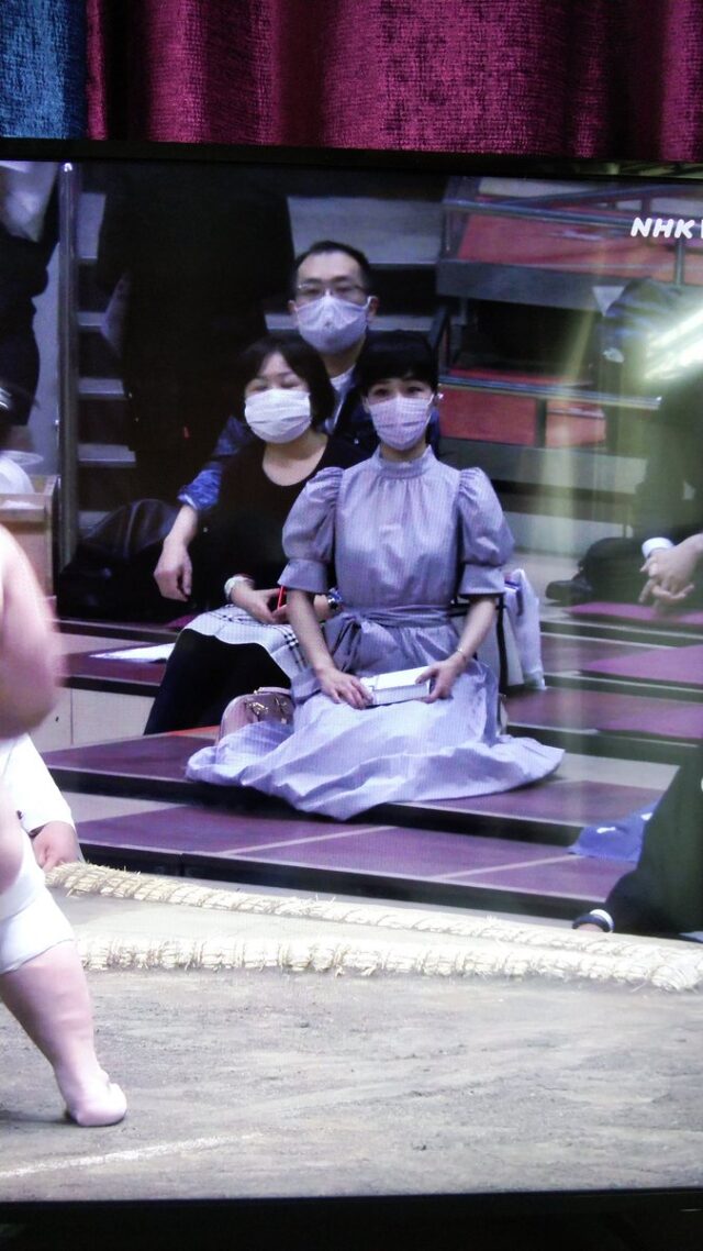 溜席の妖精（タニマチのお嬢さん）ワンピース