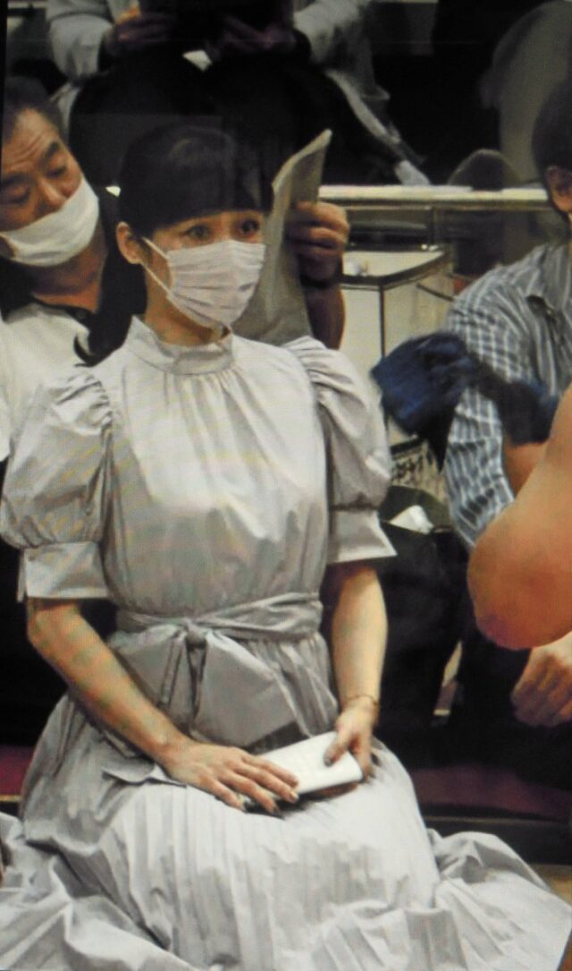 溜席の妖精（タニマチのお嬢さん）ワンピース