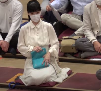 溜席の妖精（タニマチのお嬢さん）ワンピース